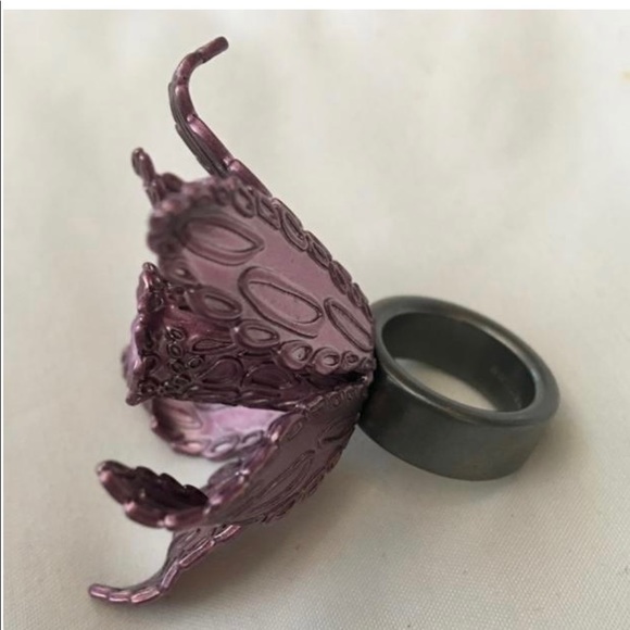 Burberry Ring - Picture 3 of 3